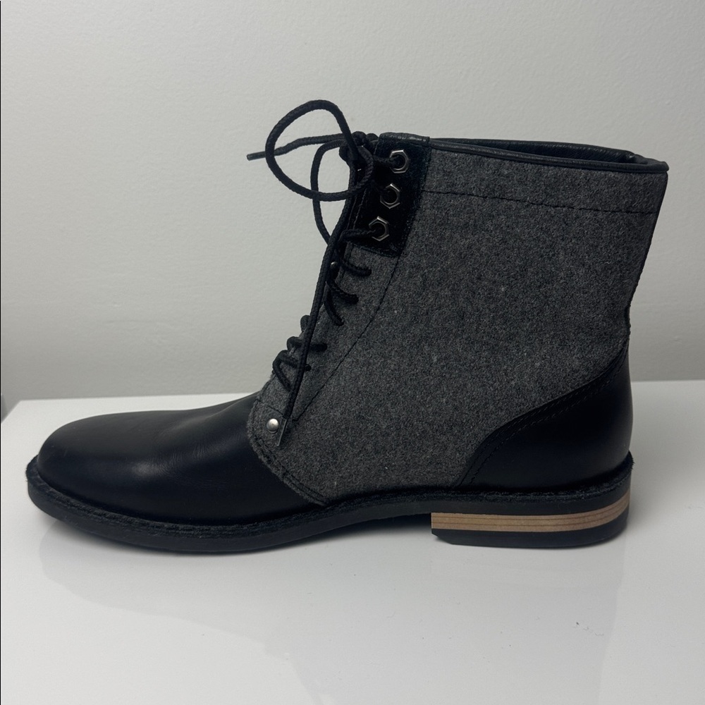 NWOB Penguin by Munsingwear Black Leather & Gray Felt Chukka Boots Men’s US 9 - Picture 7 of 9